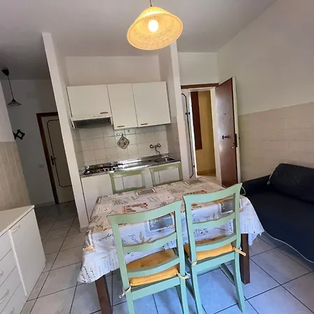 Na Villa Follonica
